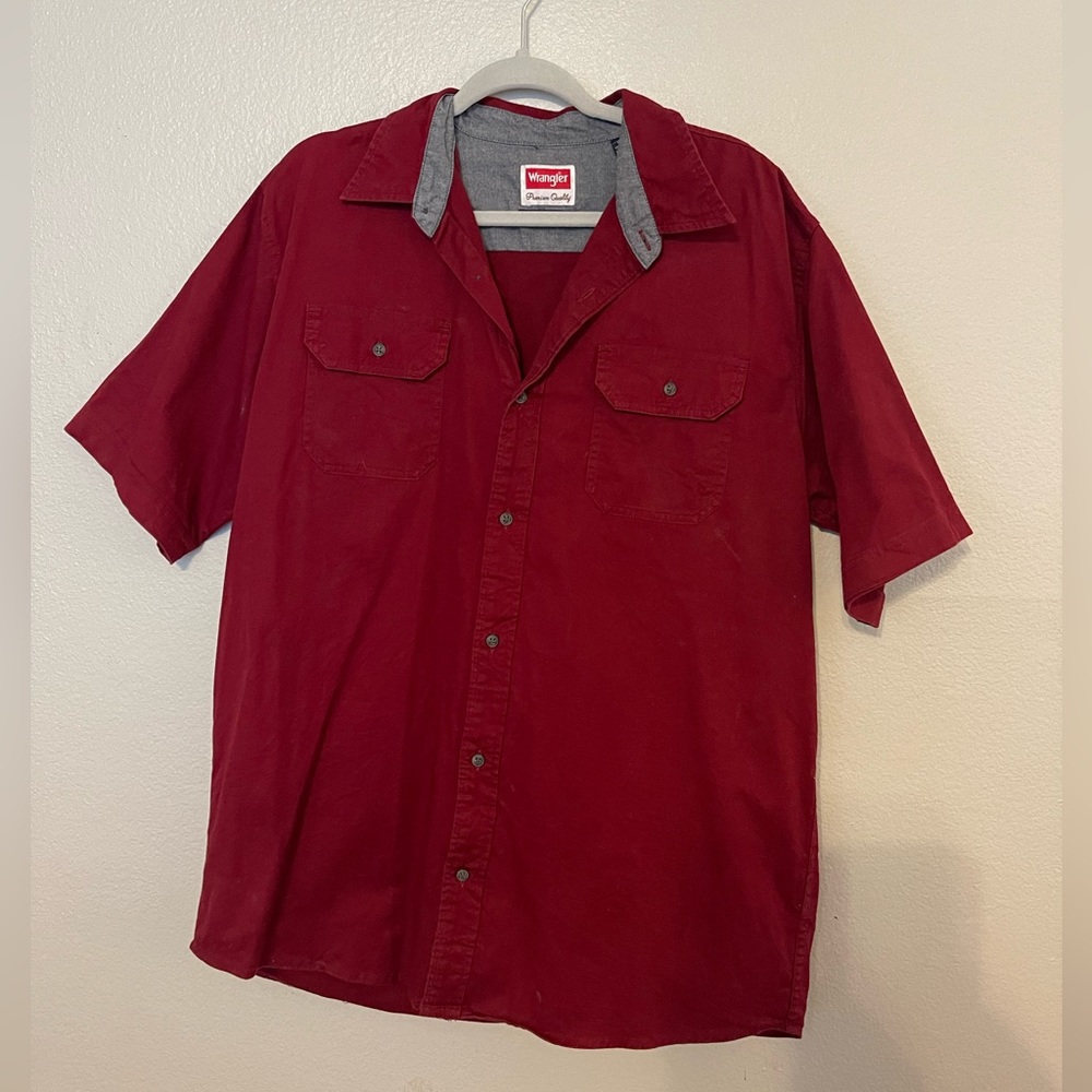 Like New Wrangler Button Down